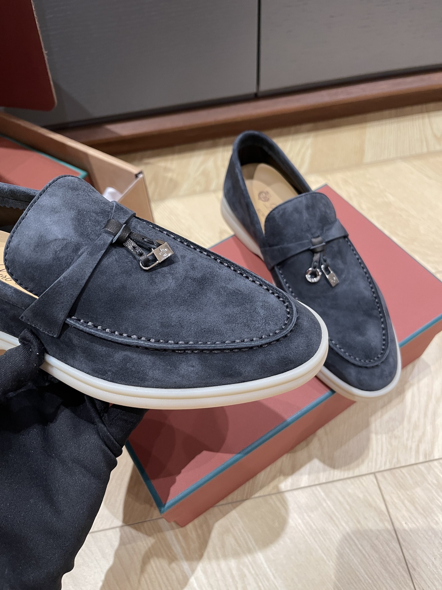 Loro Pi*ana Classic Loafers(EU35-42)