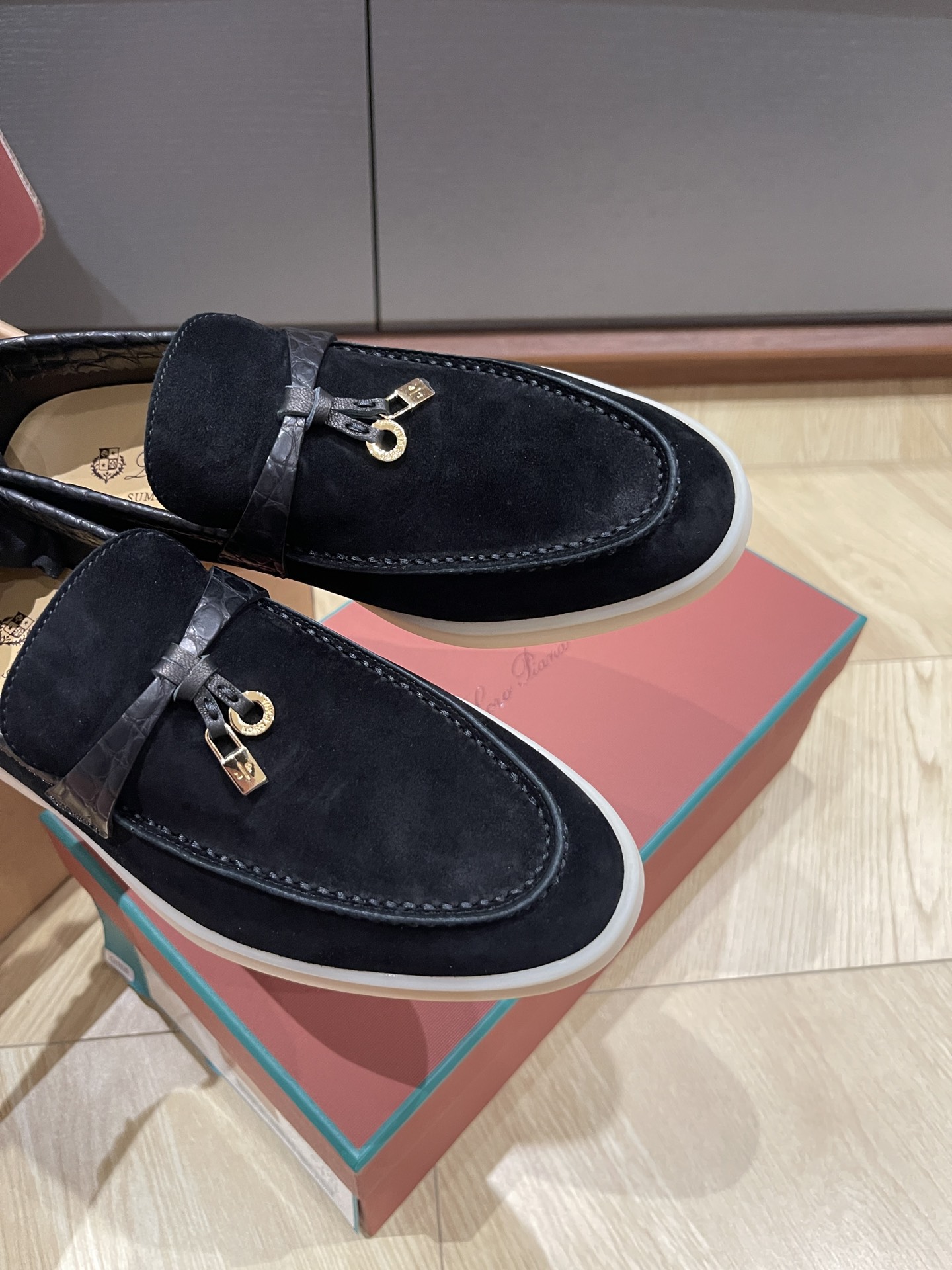 Loro Pi*ana Crocodile Loafers(EU35-42)