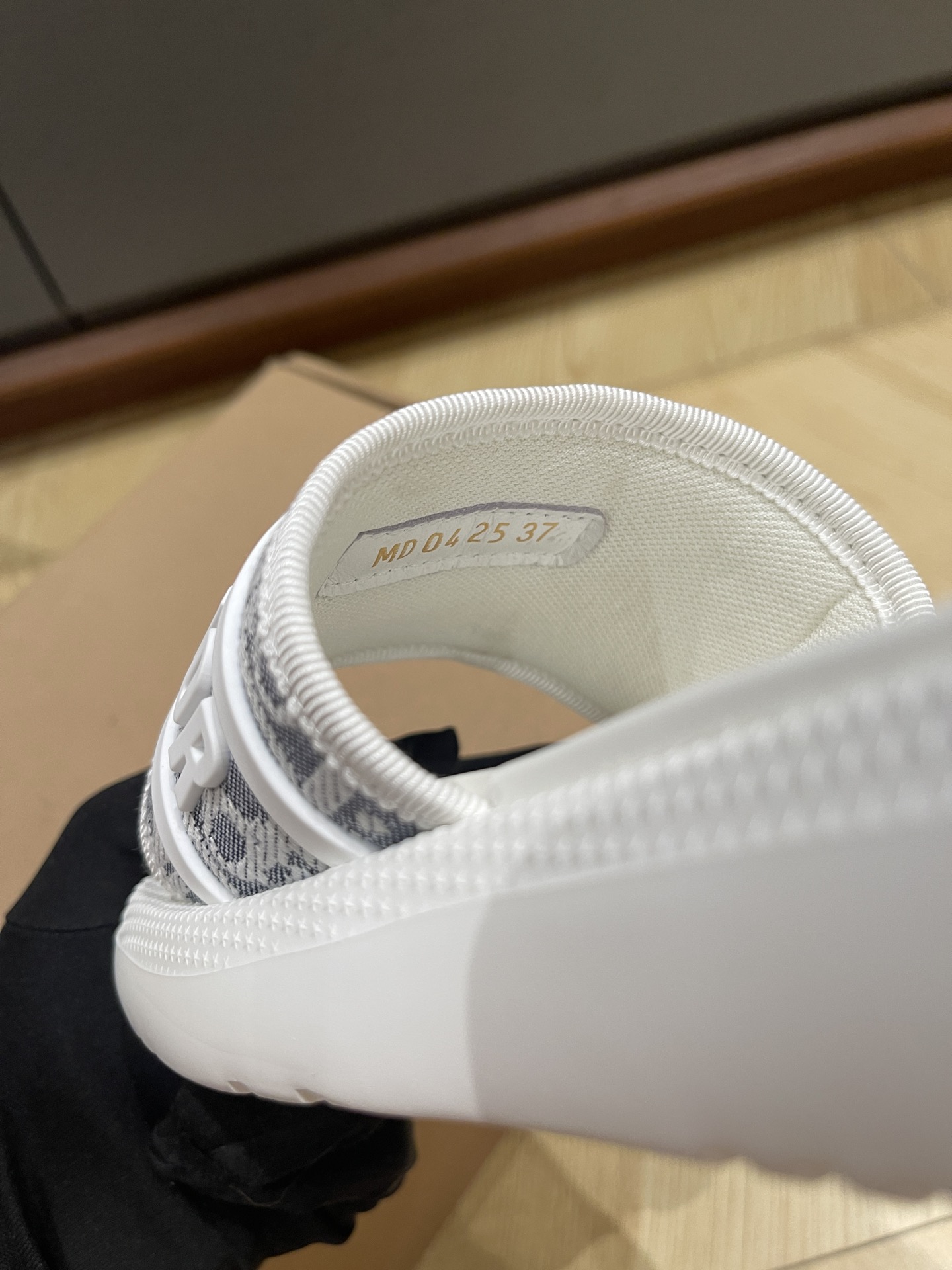 Dio* 25SS Slides-(EU34-41)