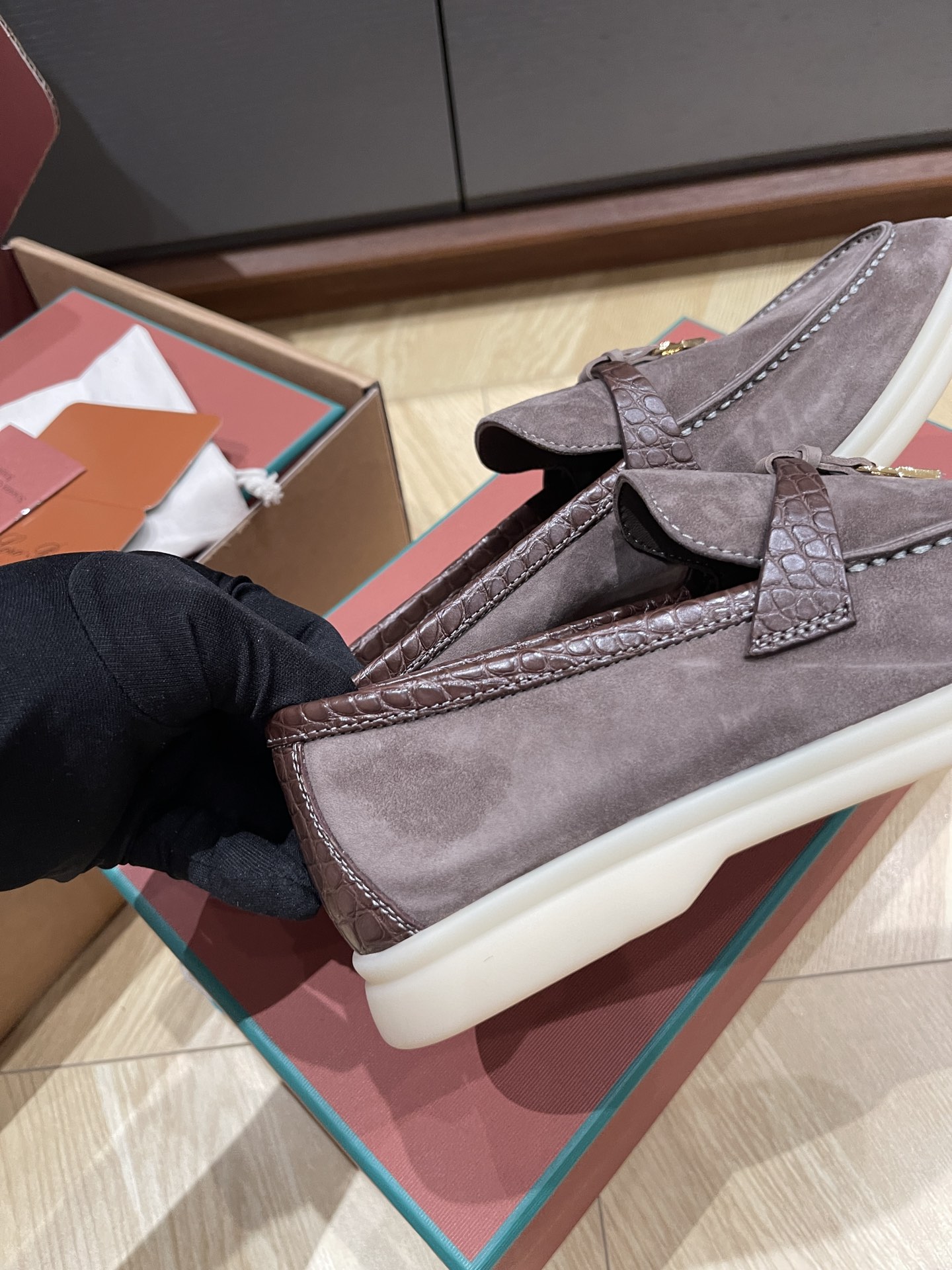 Loro Pi*ana Crocodile Loafers(EU35-42)