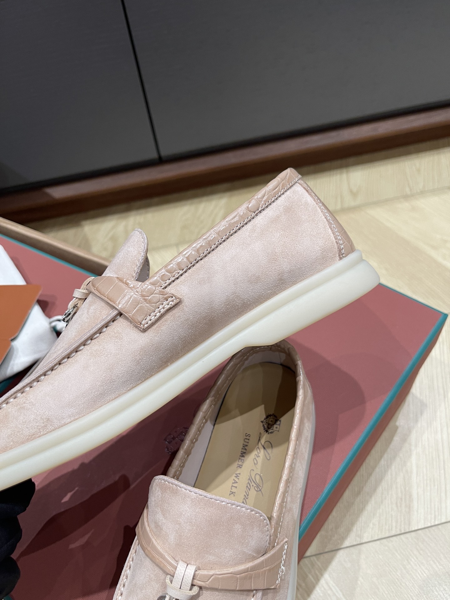 Loro Pi*ana Crocodile Loafers(EU35-42)