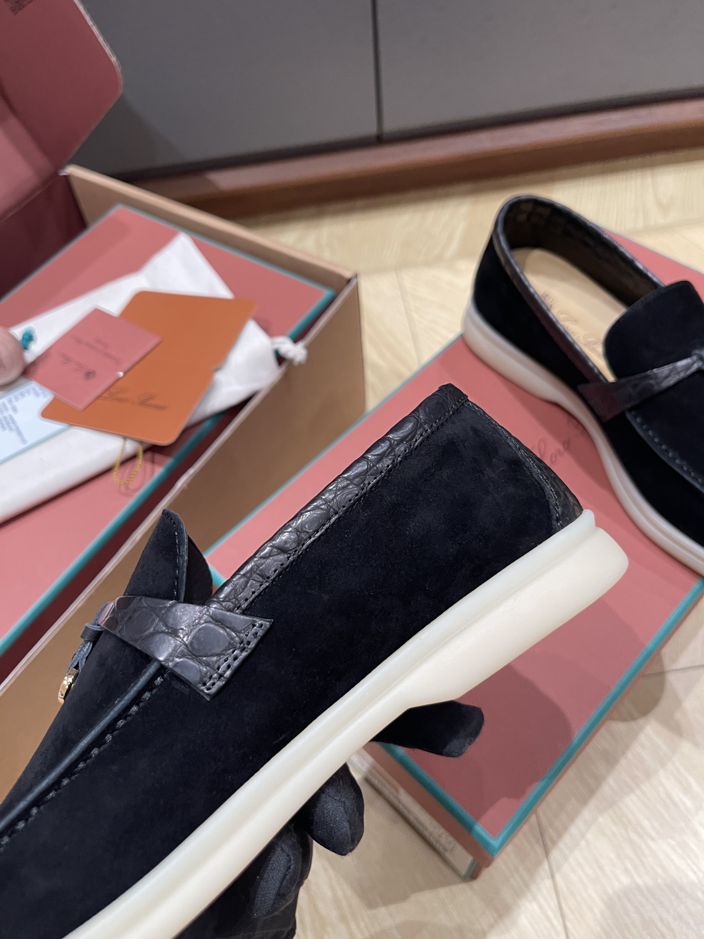 Loro Pi*ana Crocodile Loafers(EU35-42)