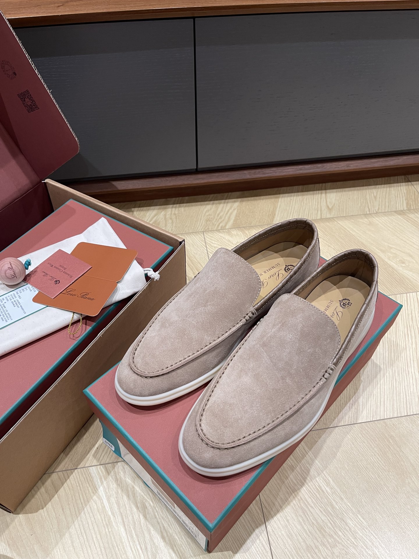 Loro Pi*ana Crocodile Loafers(EU38-46)