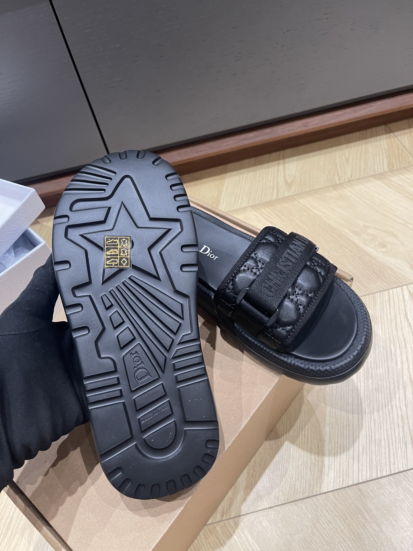 Dio* 25SS Slides-(EU34-41)