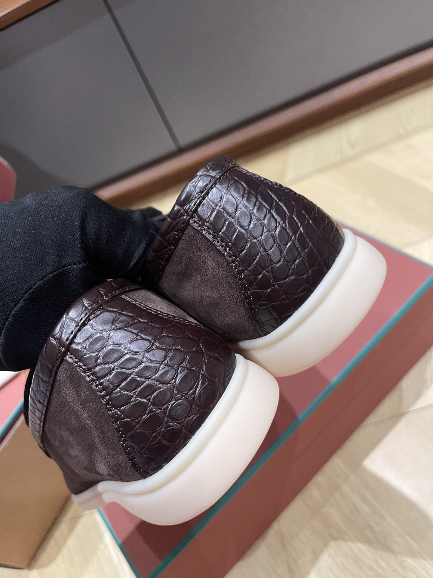 Loro Pi*ana Crocodile Loafers(EU38-46)