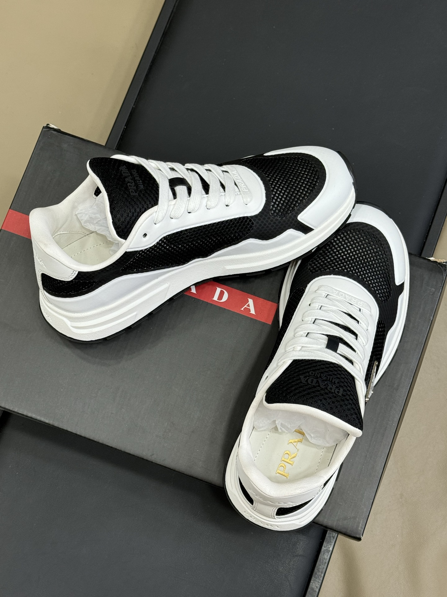 Pr*da Sneaker(EU39-46)