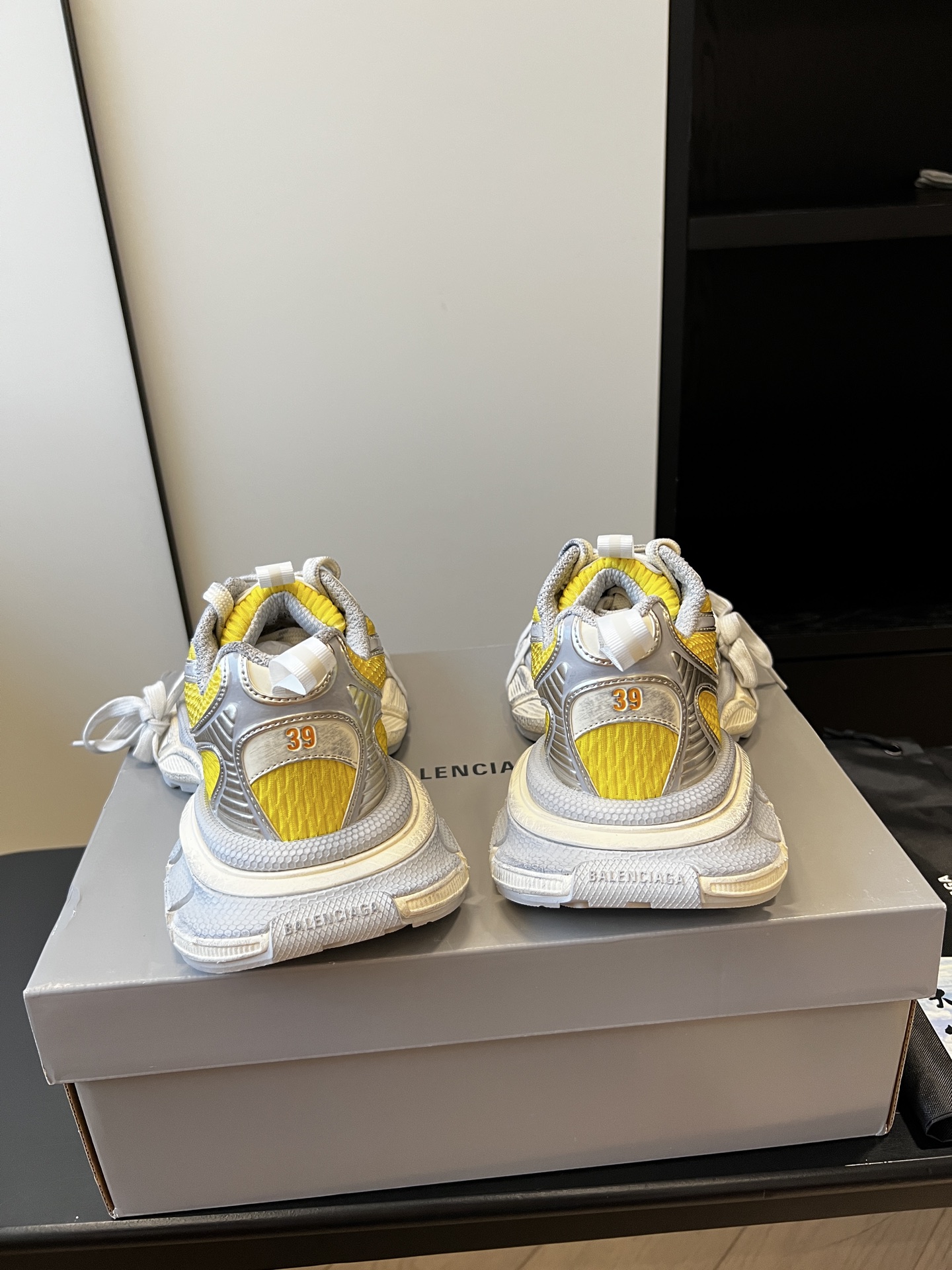 Balenciaga Phantom Sneaker 3XL（EU35-46)