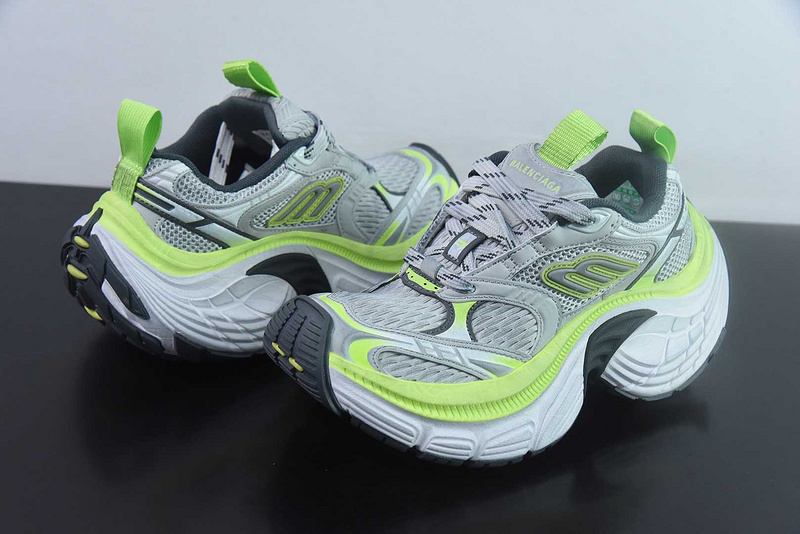 Balenciaga Phantom Sneaker 6XL