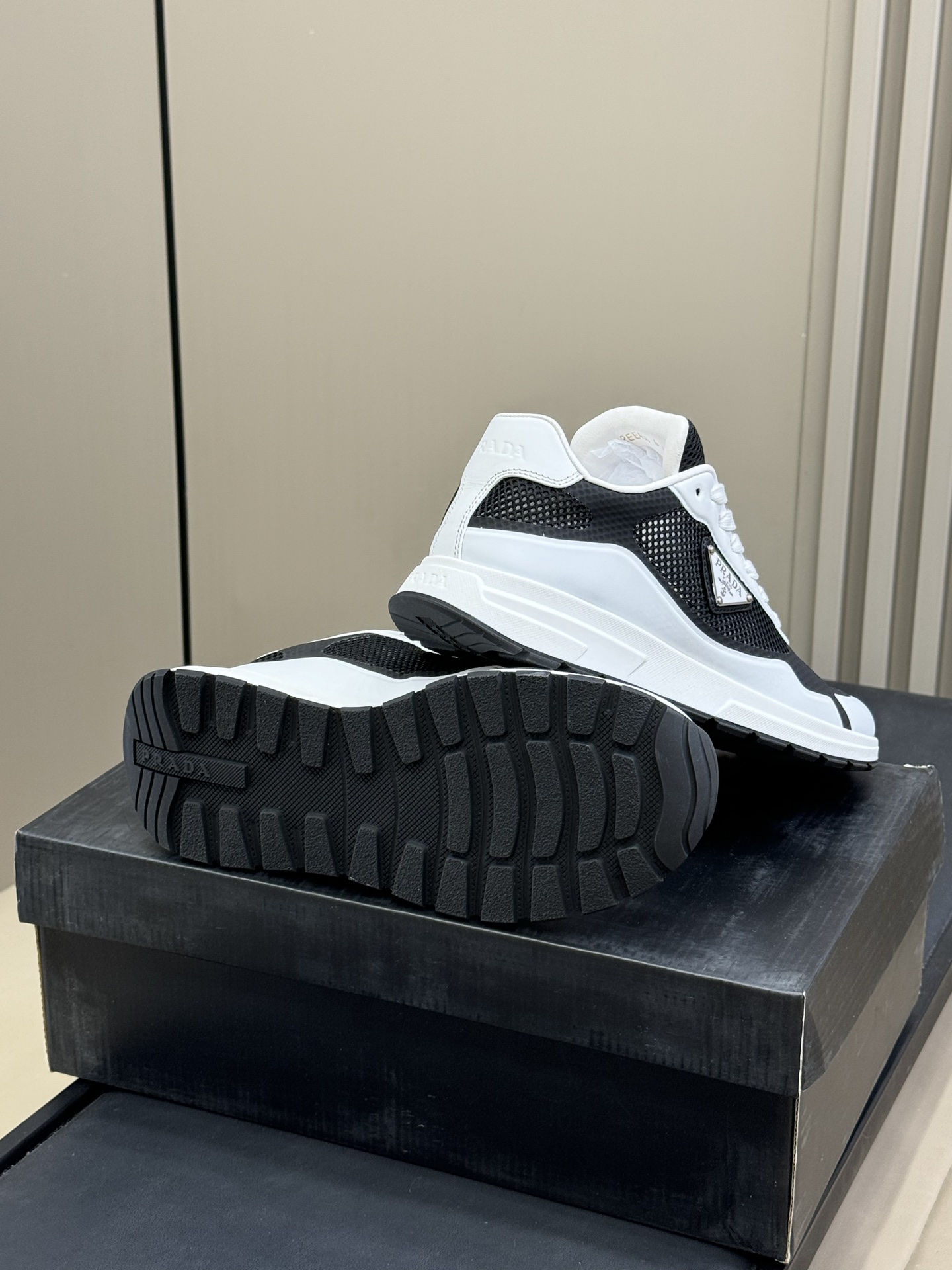 Pr*da Sneaker(EU39-46)