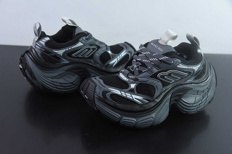 Balenciaga Phantom Sneaker 6XL