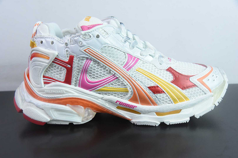 Balenciaga Runner Sneaker 7.0 Sneaker