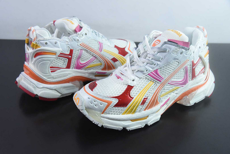 Balenciaga Runner Sneaker 7.0 Sneaker