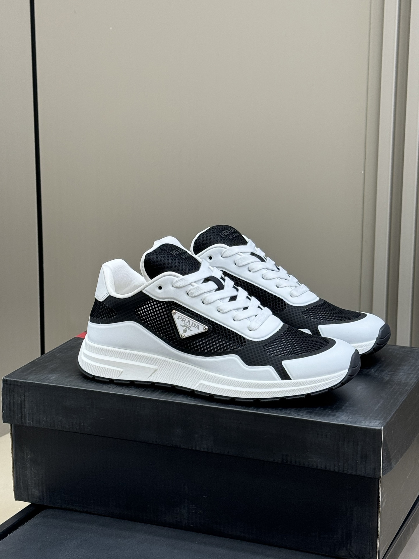 Pr*da Sneaker(EU39-46)