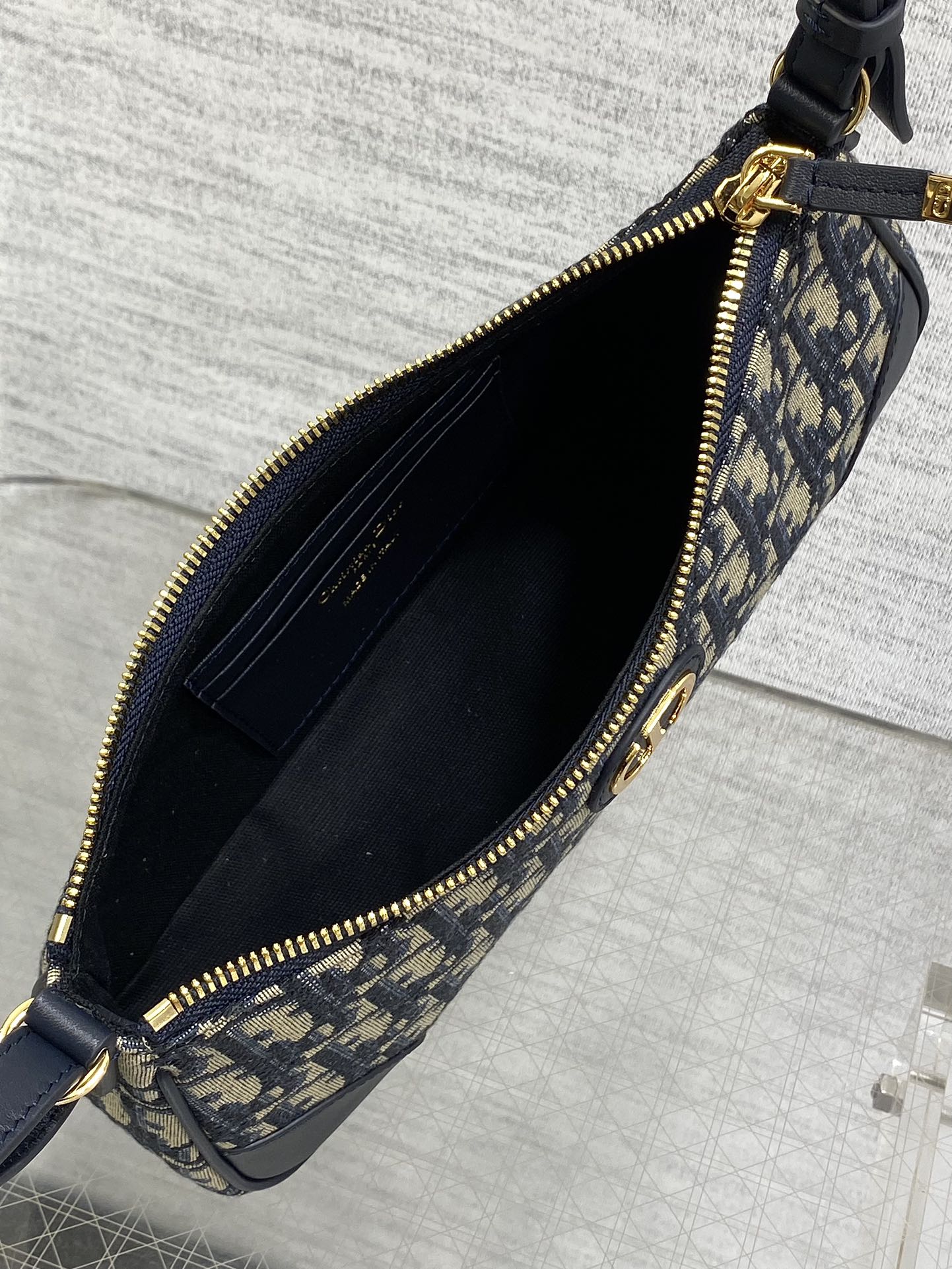 Dio* 30 Montaigne Cigale Bag(26*12*7CM)