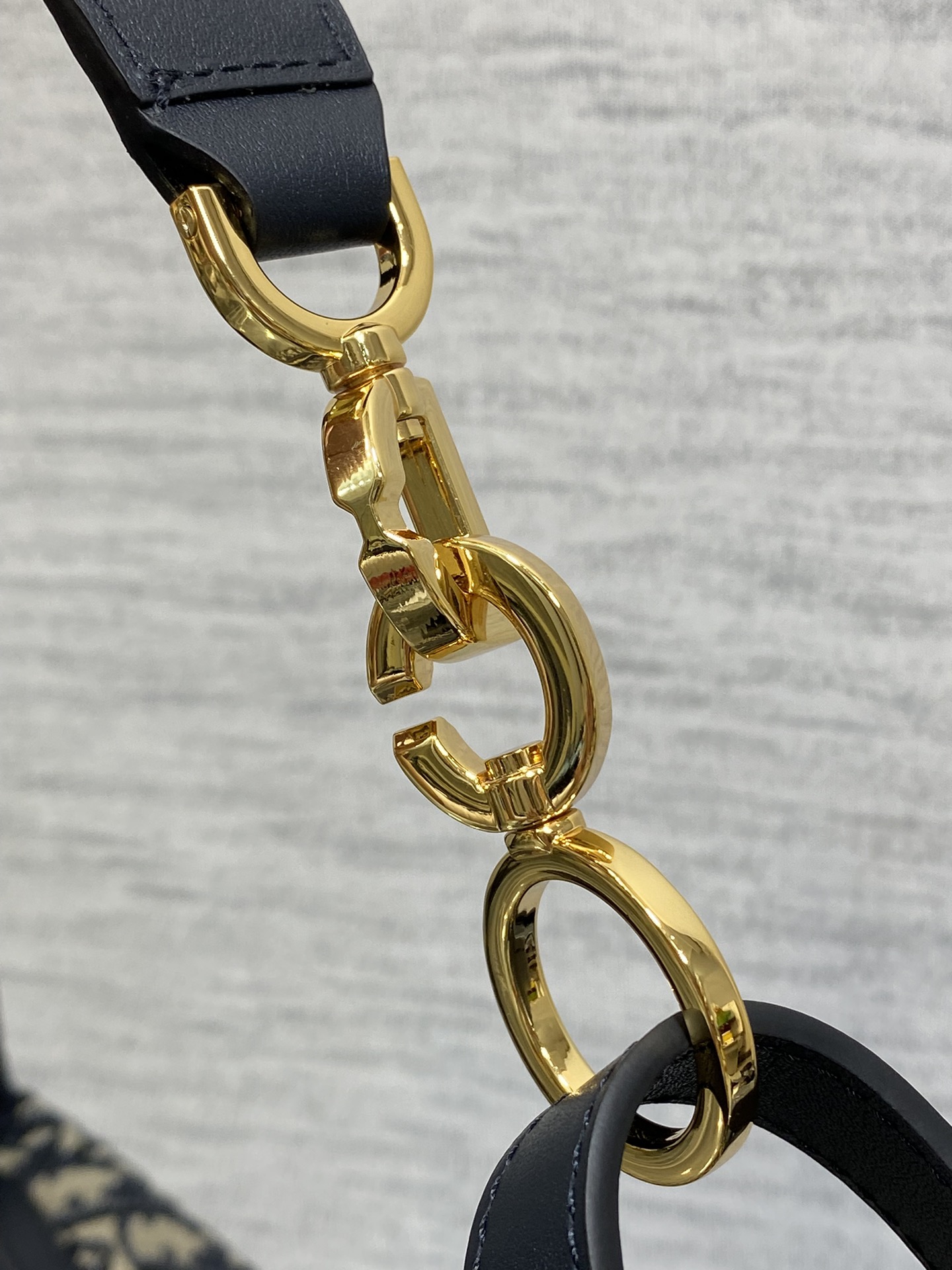 Dio* Journey Hobo Bag(25.5*14.5*14CM)