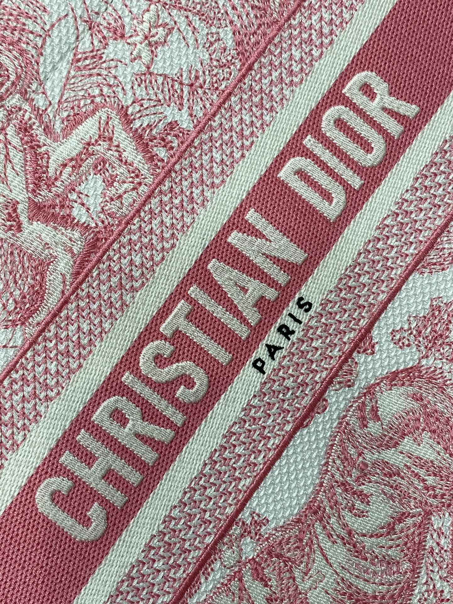 Dio* Small Book Tote(26*8*22CM)