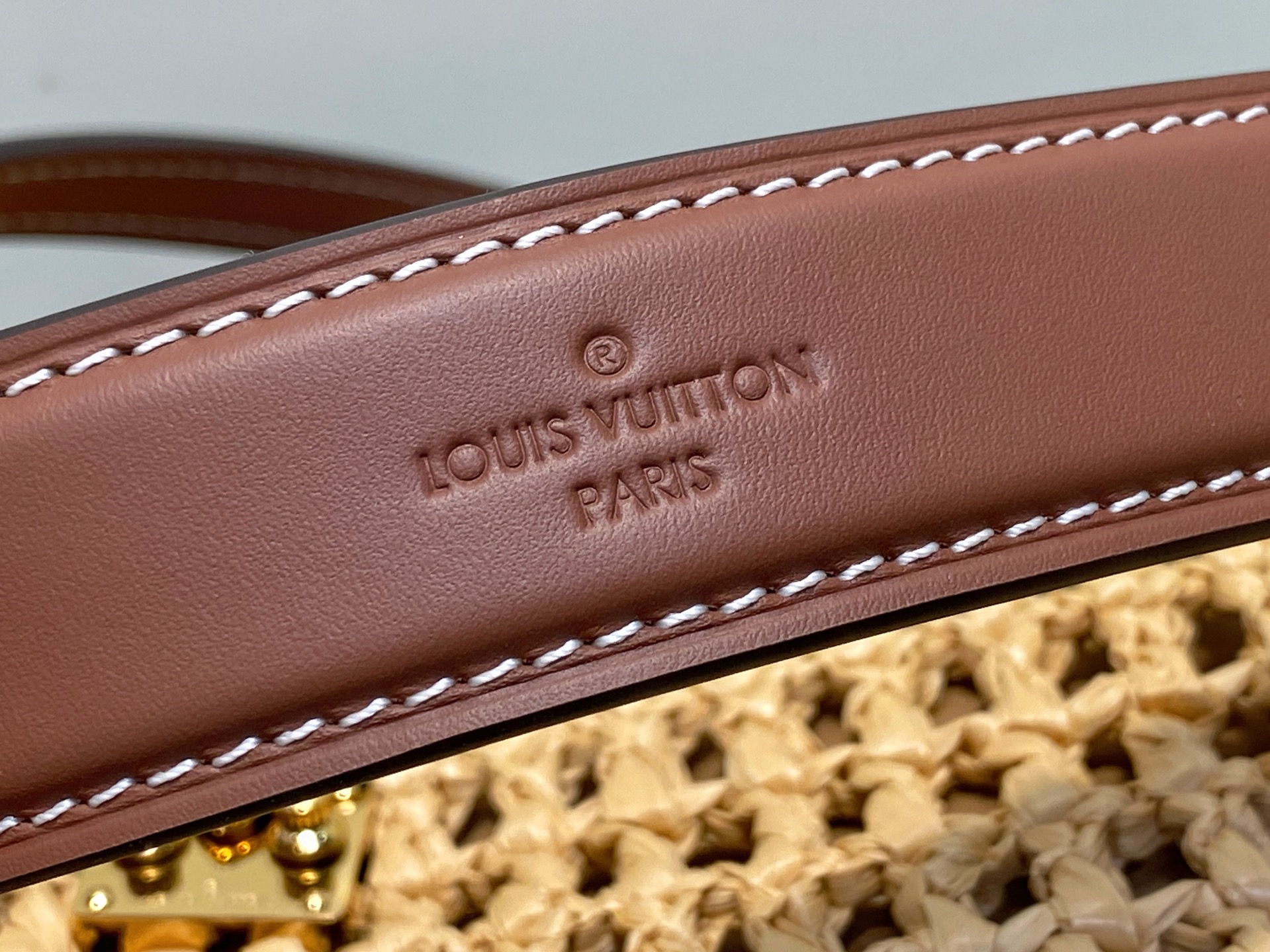 Louis Vuitton Side Trunk Bag (23.5 x 16.0 x 8.5CM)