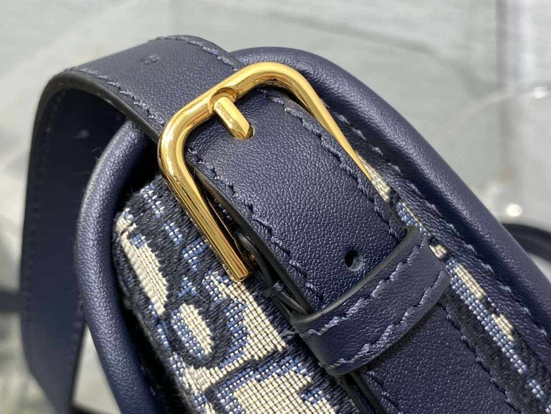 Dio* Bobby East-West Bag(21*5*12CM)