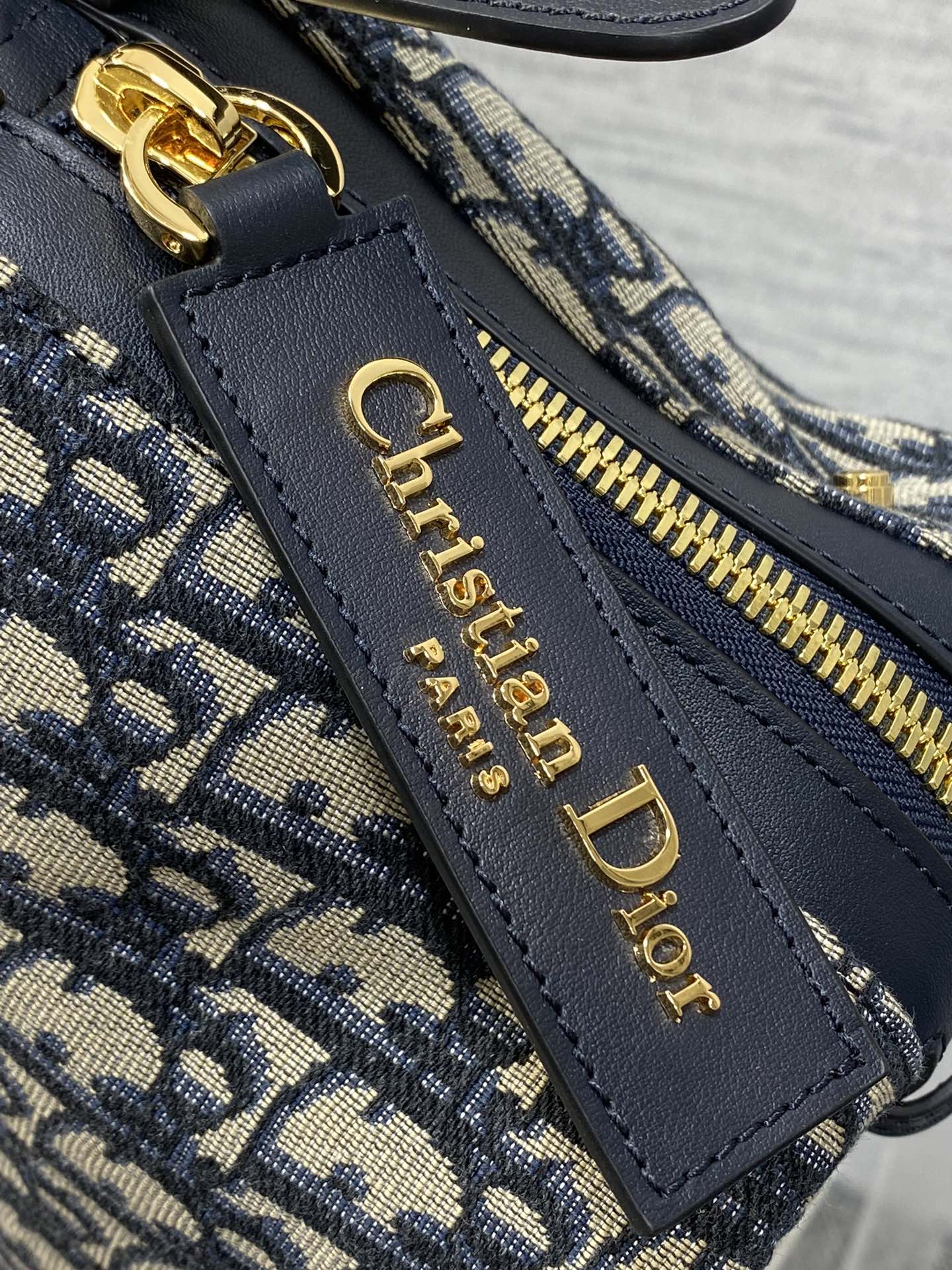 Dio* Journey Hobo Bag(25.5*14.5*14CM)