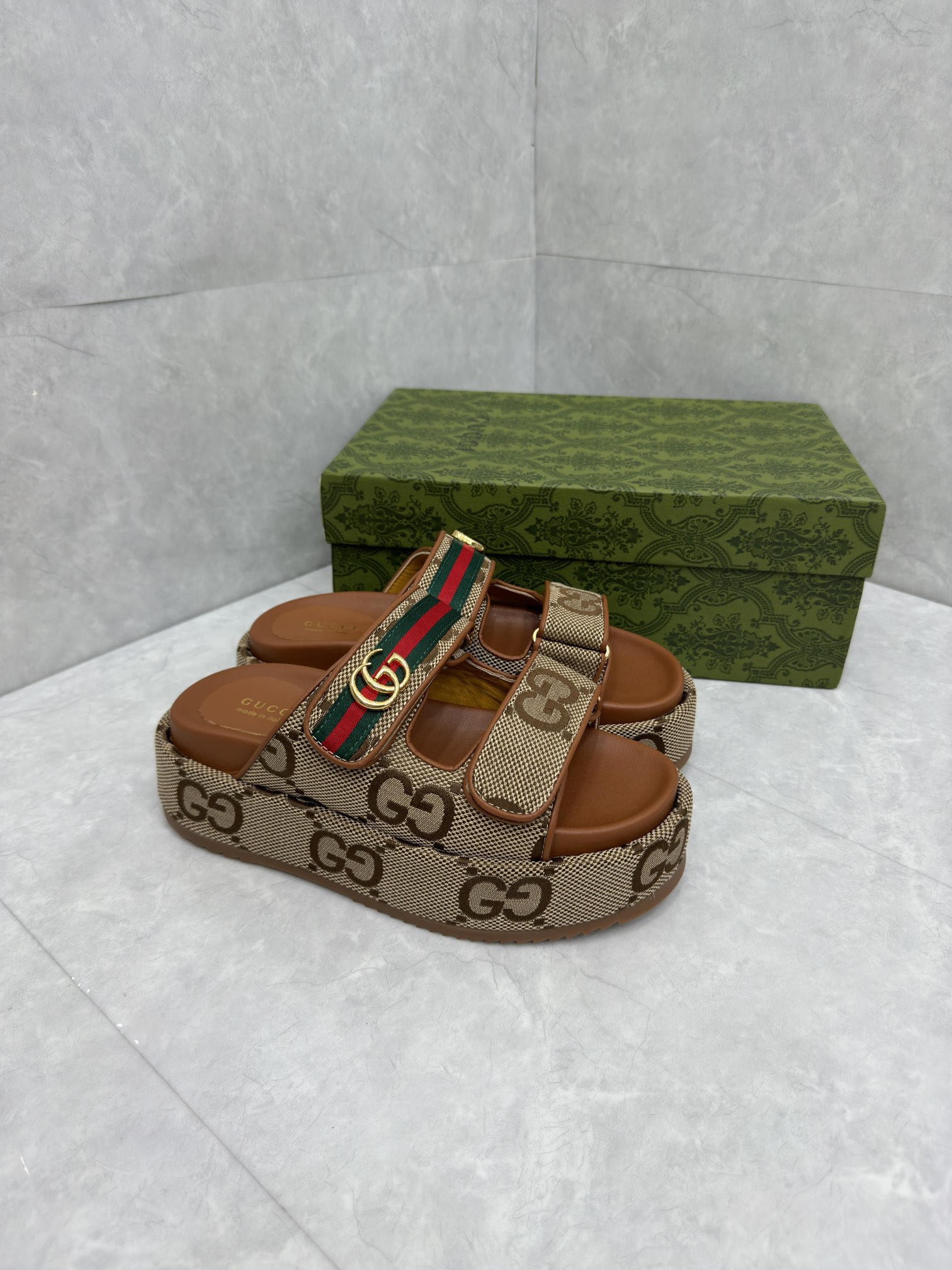 Gucc* 2025ss Slides(EU35-45)