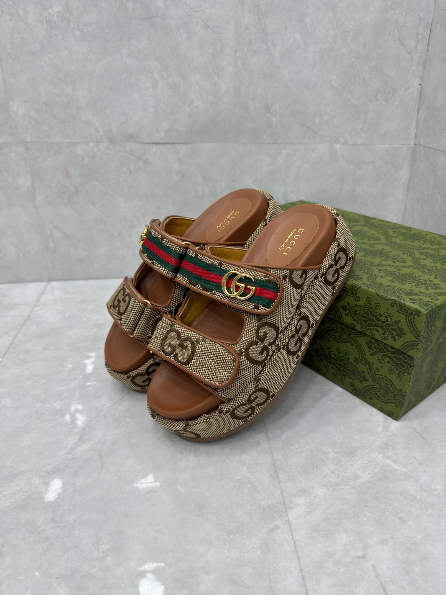 Gucc* 2025ss Slides(EU35-45)