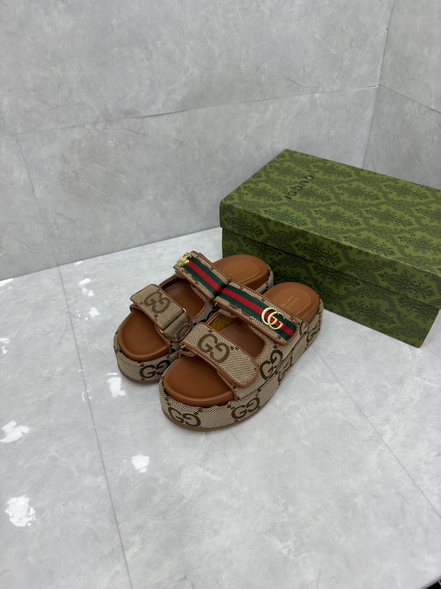 Gucc* 2025ss Slides(EU35-45)