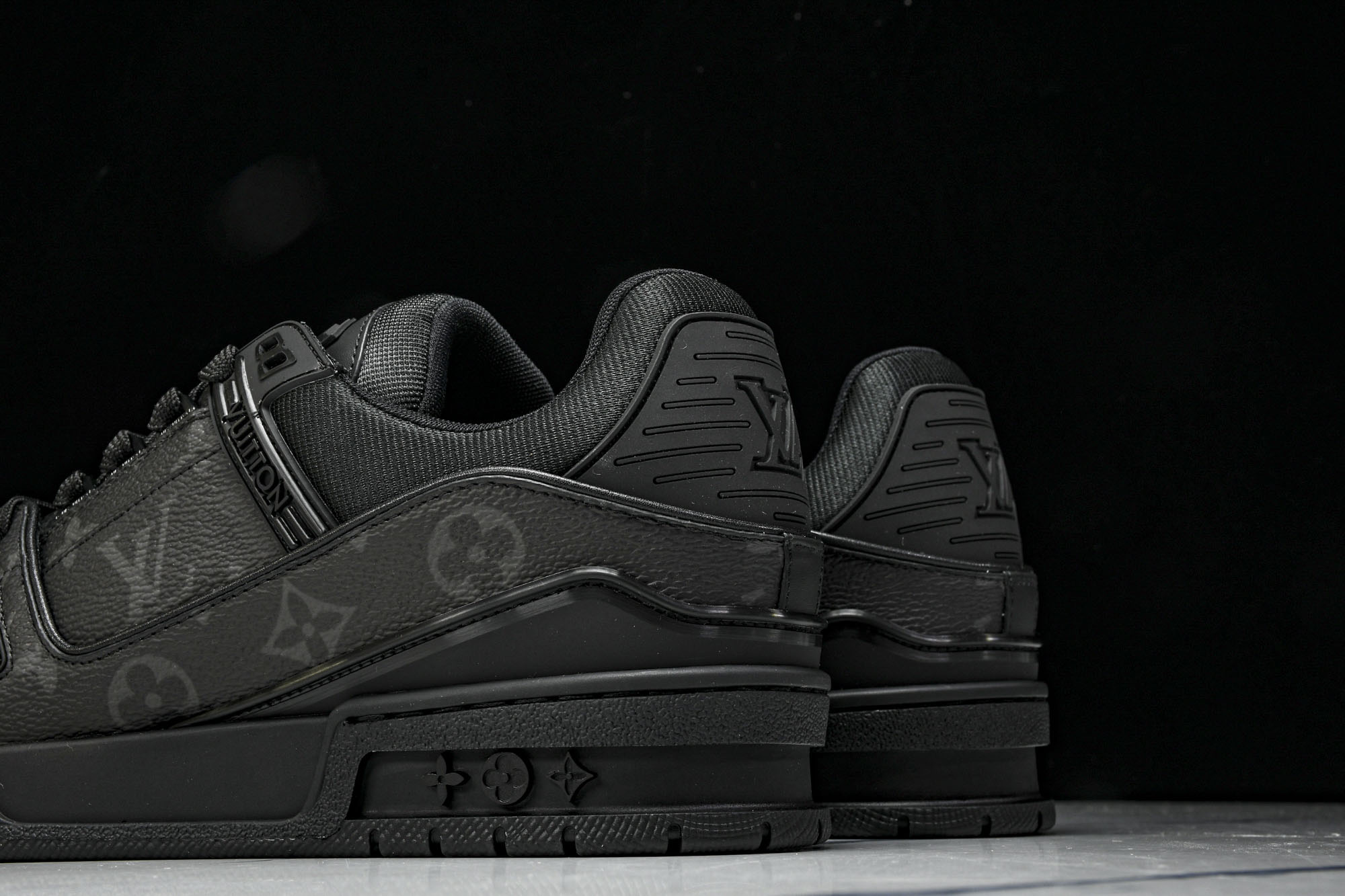 Lo*uis Vu*itton Trainer Sneakers(EU35-46)