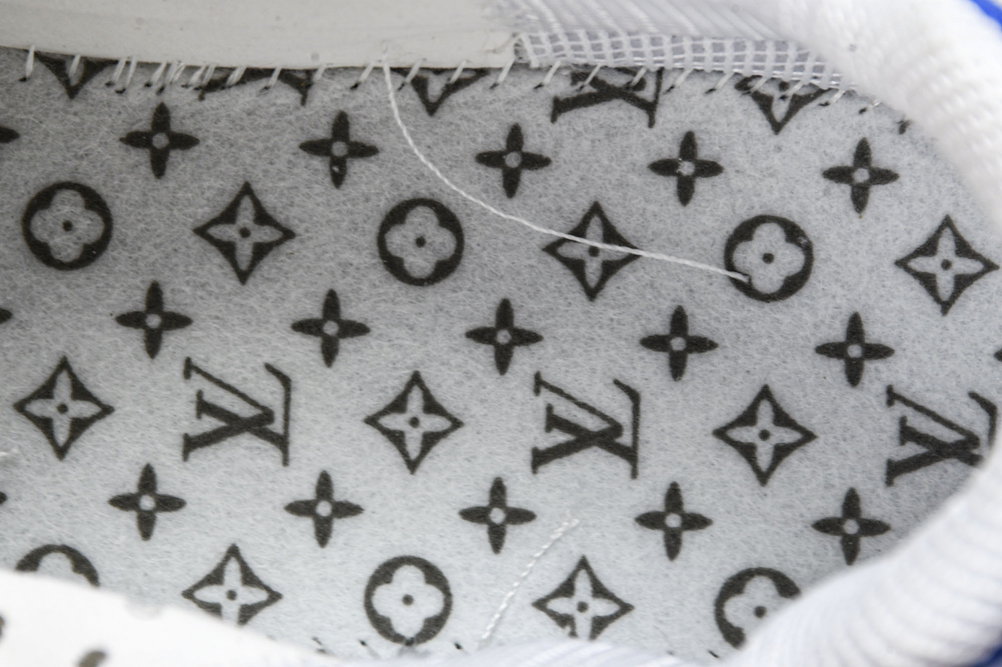 Lo*uis Vu*itton Trainer Sneakers(EU35-46)