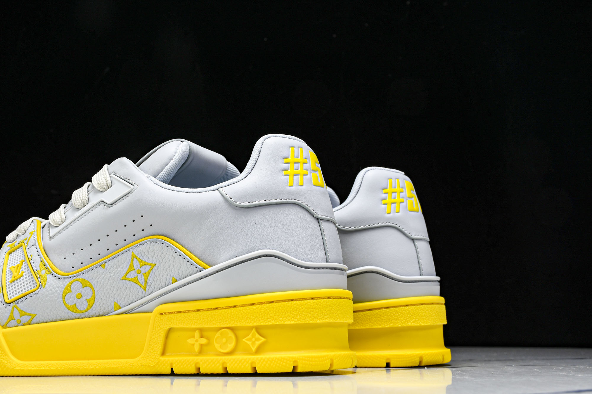 Lo*uis Vu*itton Trainer Sneakers(EU38-46)