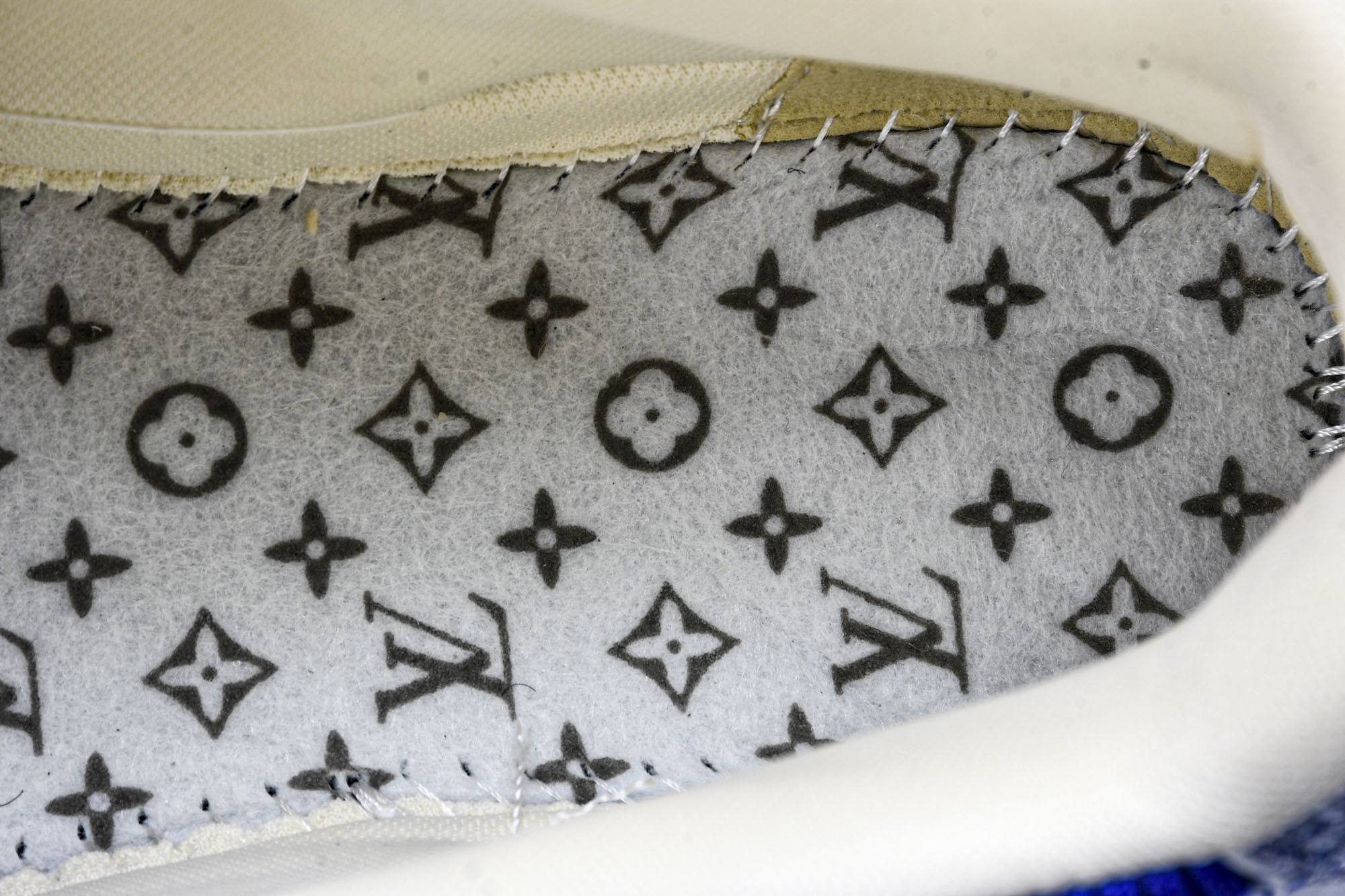 Lo*uis Vu*itton Trainer Sneakers(EU35-46)