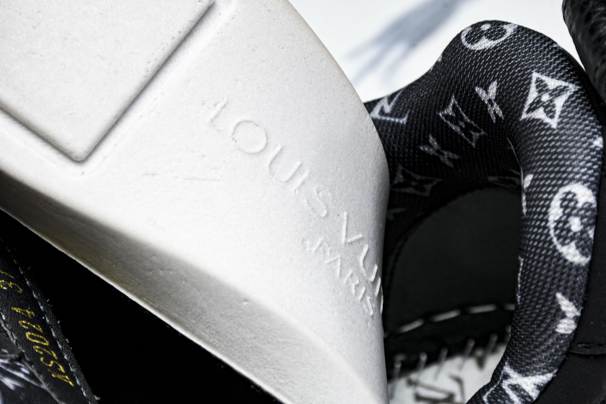 Lo*uis Vu*itton Trainer Sneakers(EU35-46)