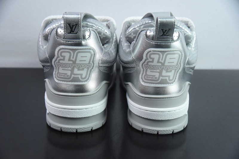 Lo*uis Vu*itton Sneakers(EU35-41)