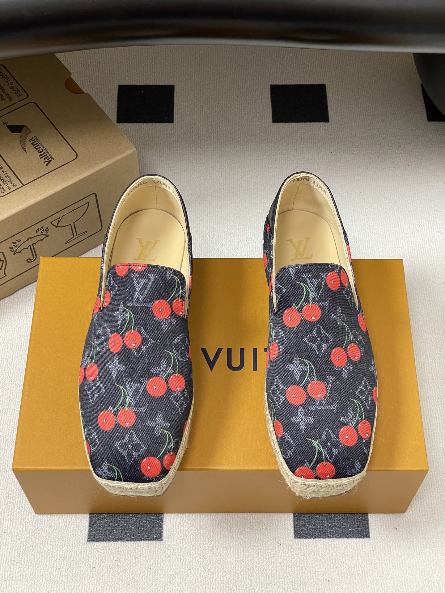 Louis Vu*tton Espadrille Flats(EU35-41)