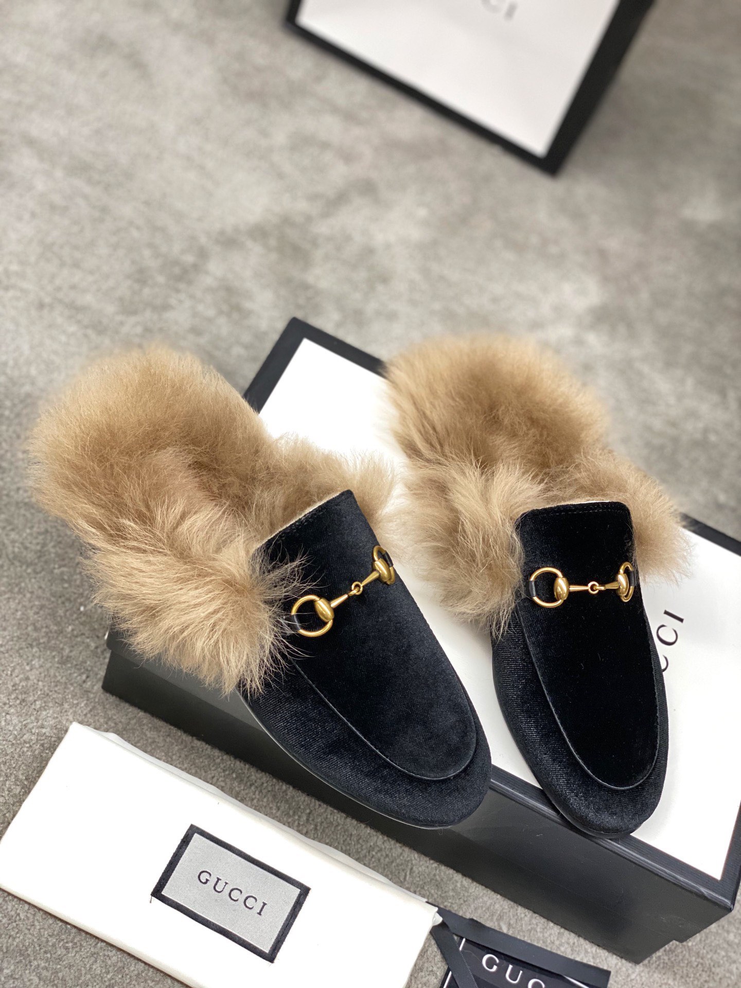 Guc*ci Loafers(EU35-42)