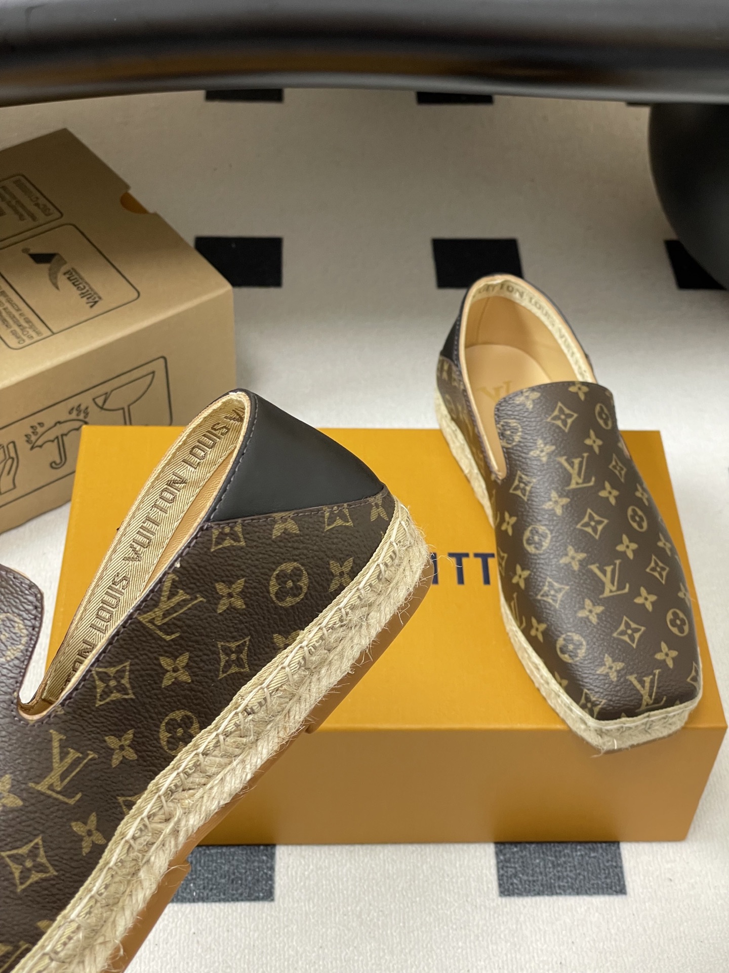 Louis Vu*tton Espadrille Flats(EU35-41)