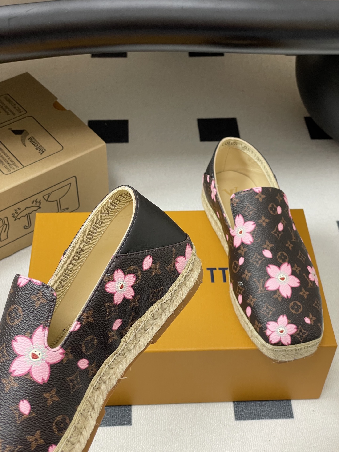 Louis Vu*tton Espadrille Flats(EU35-41)