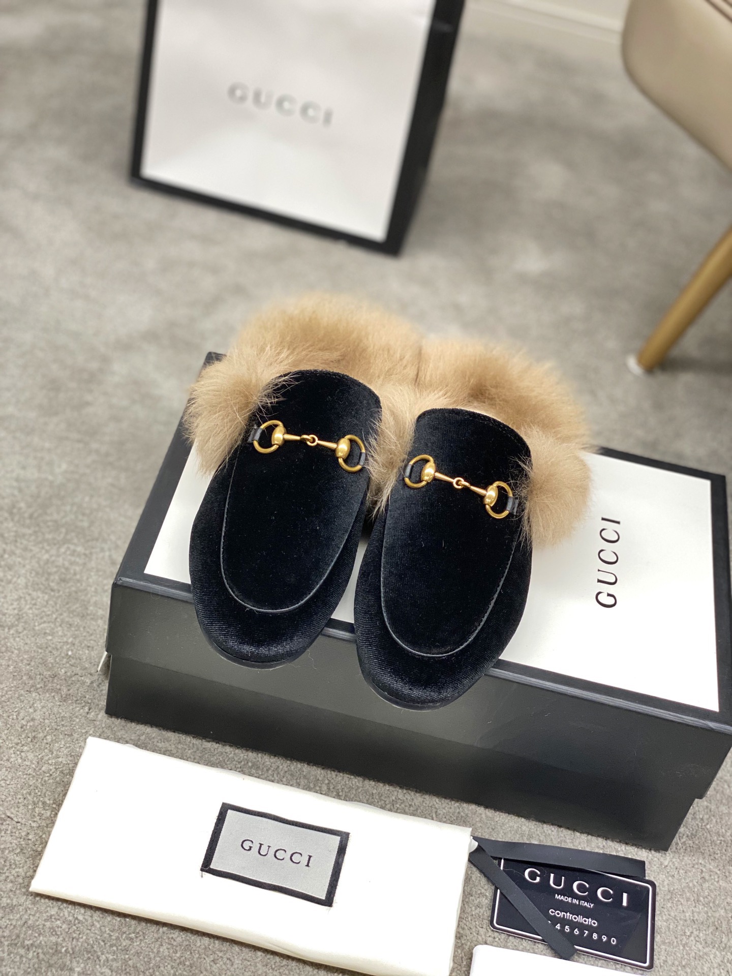 Guc*ci Loafers(EU35-42)