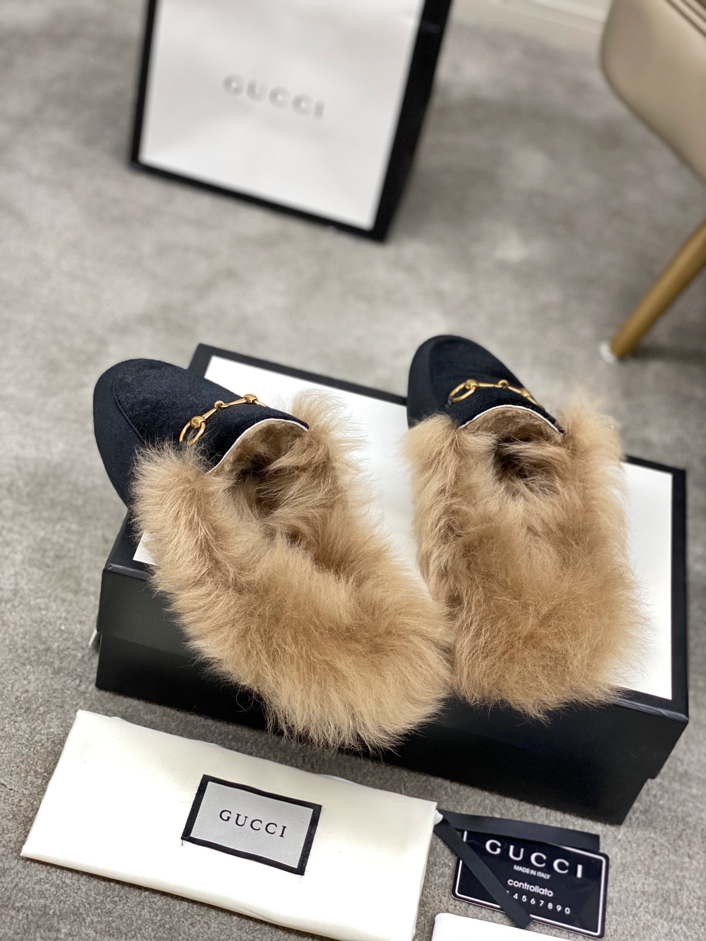 Guc*ci Loafers(EU35-42)