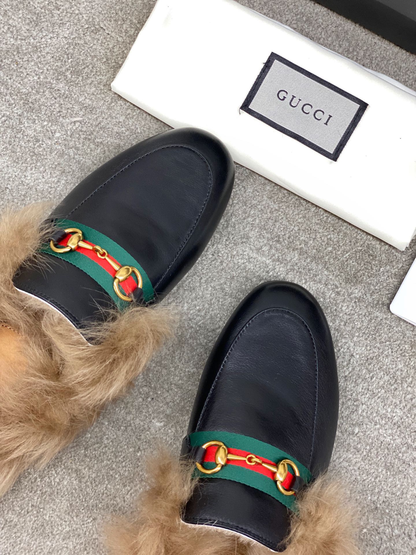 Guc*ci Loafers(EU35-42)