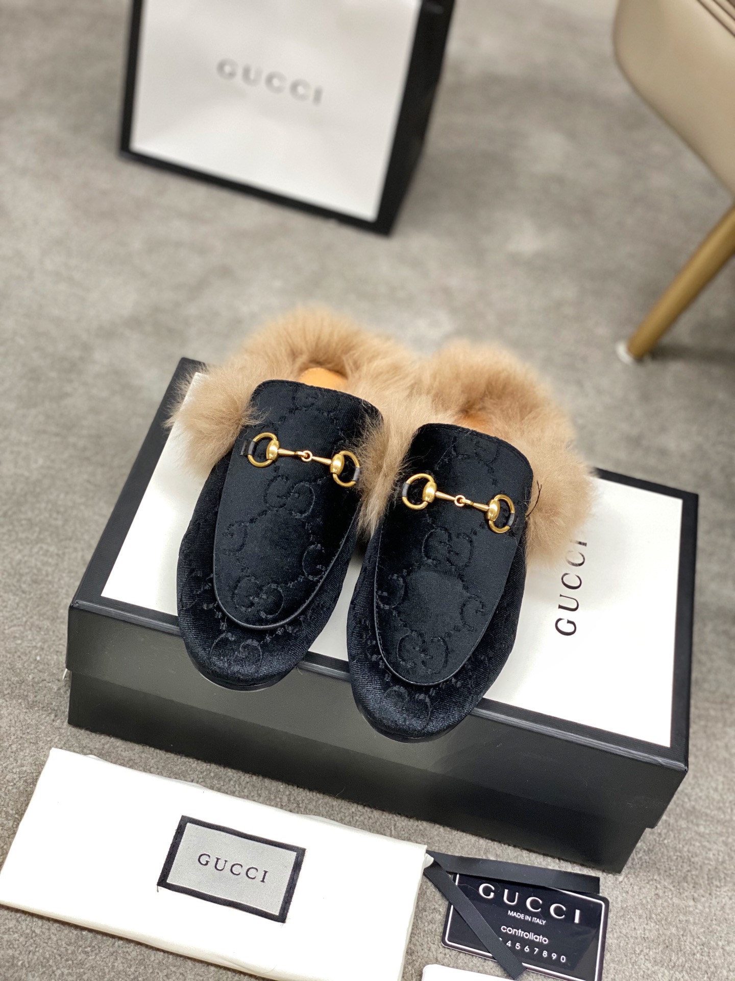Guc*ci Loafers(EU35-42)