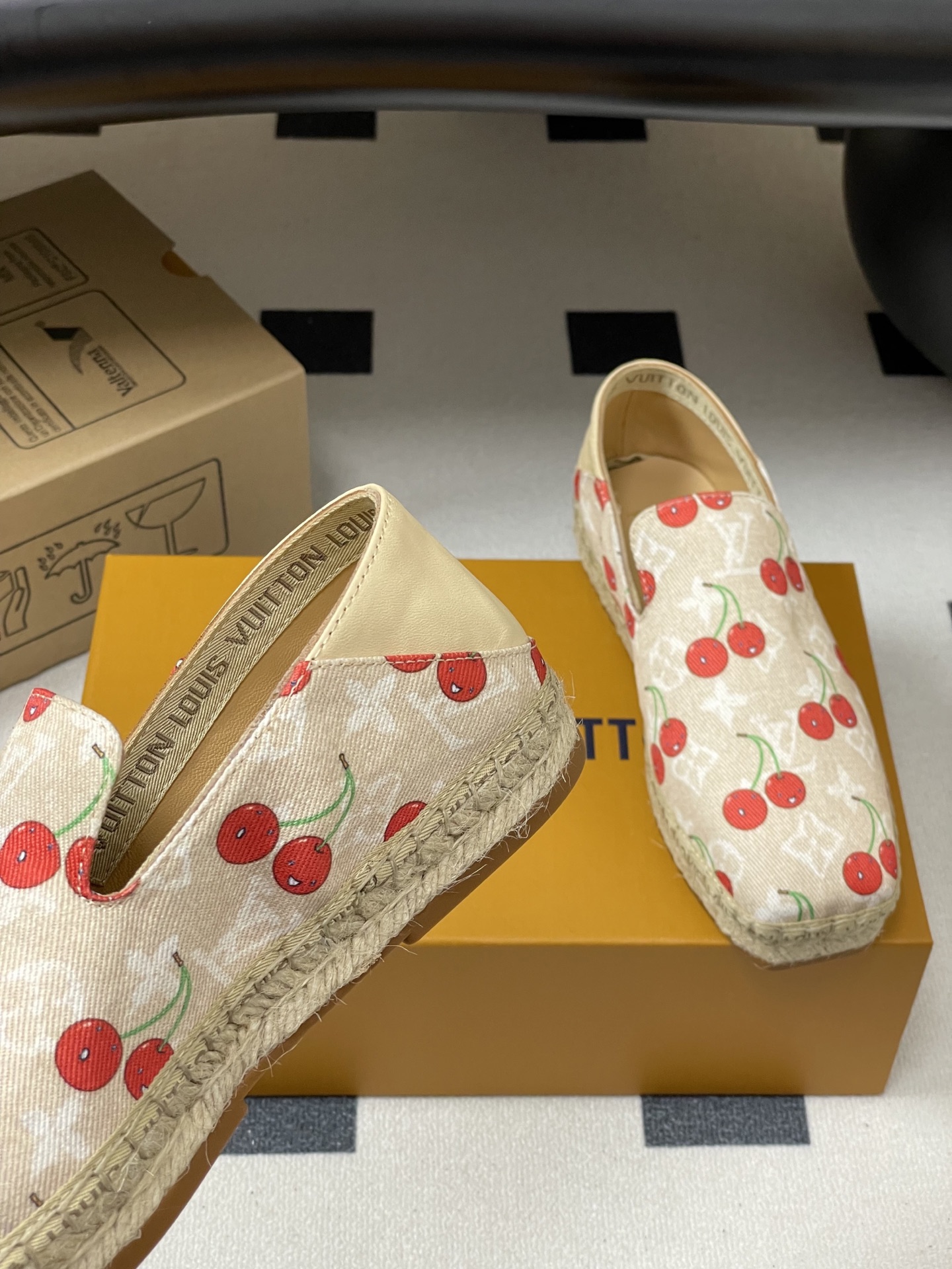 Louis Vu*tton Espadrille Flats(EU35-41)