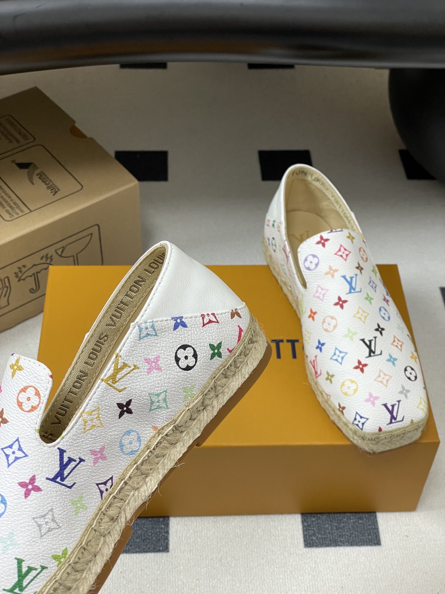 Louis Vu*tton Espadrille Flats(EU35-41)