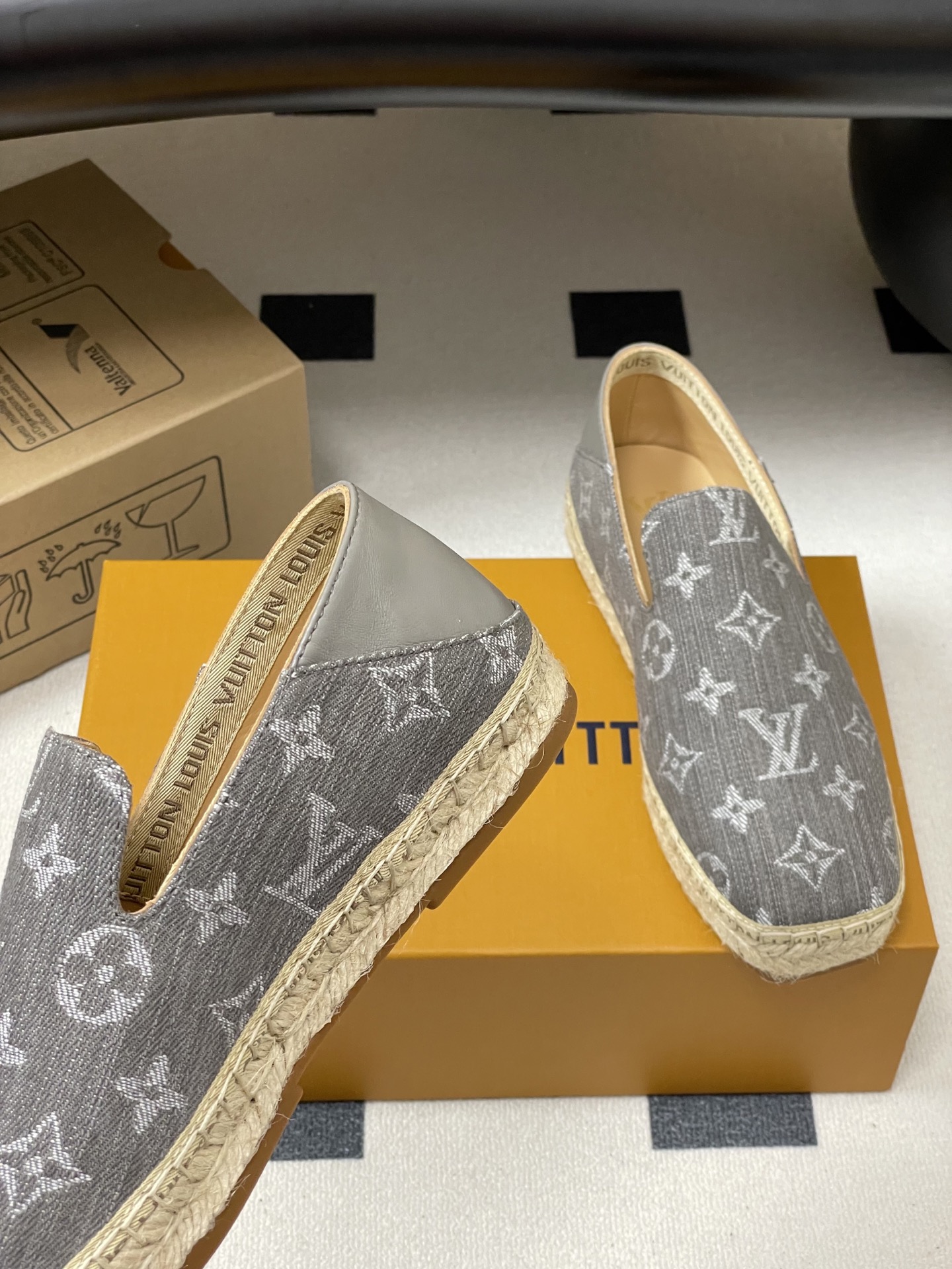 Louis Vu*tton Espadrille Flats(EU35-41)