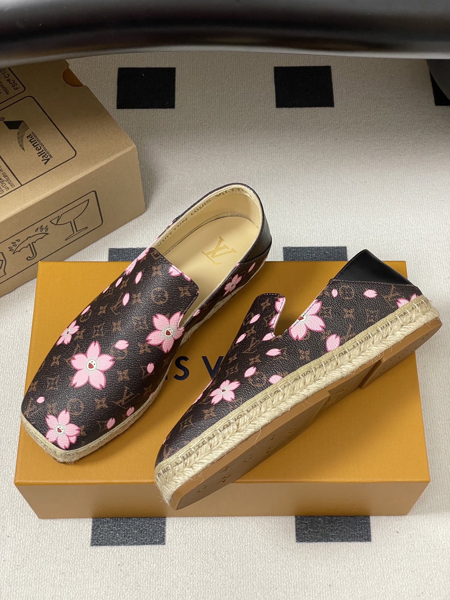 Louis Vu*tton Espadrille Flats(EU35-41)