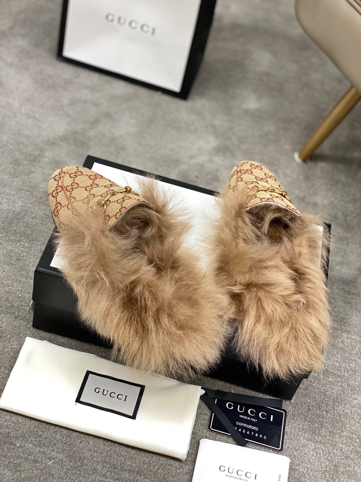 Guc*ci Loafers(EU35-42)