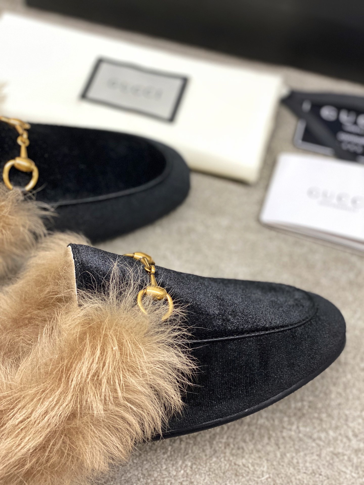 Guc*ci Loafers(EU35-42)