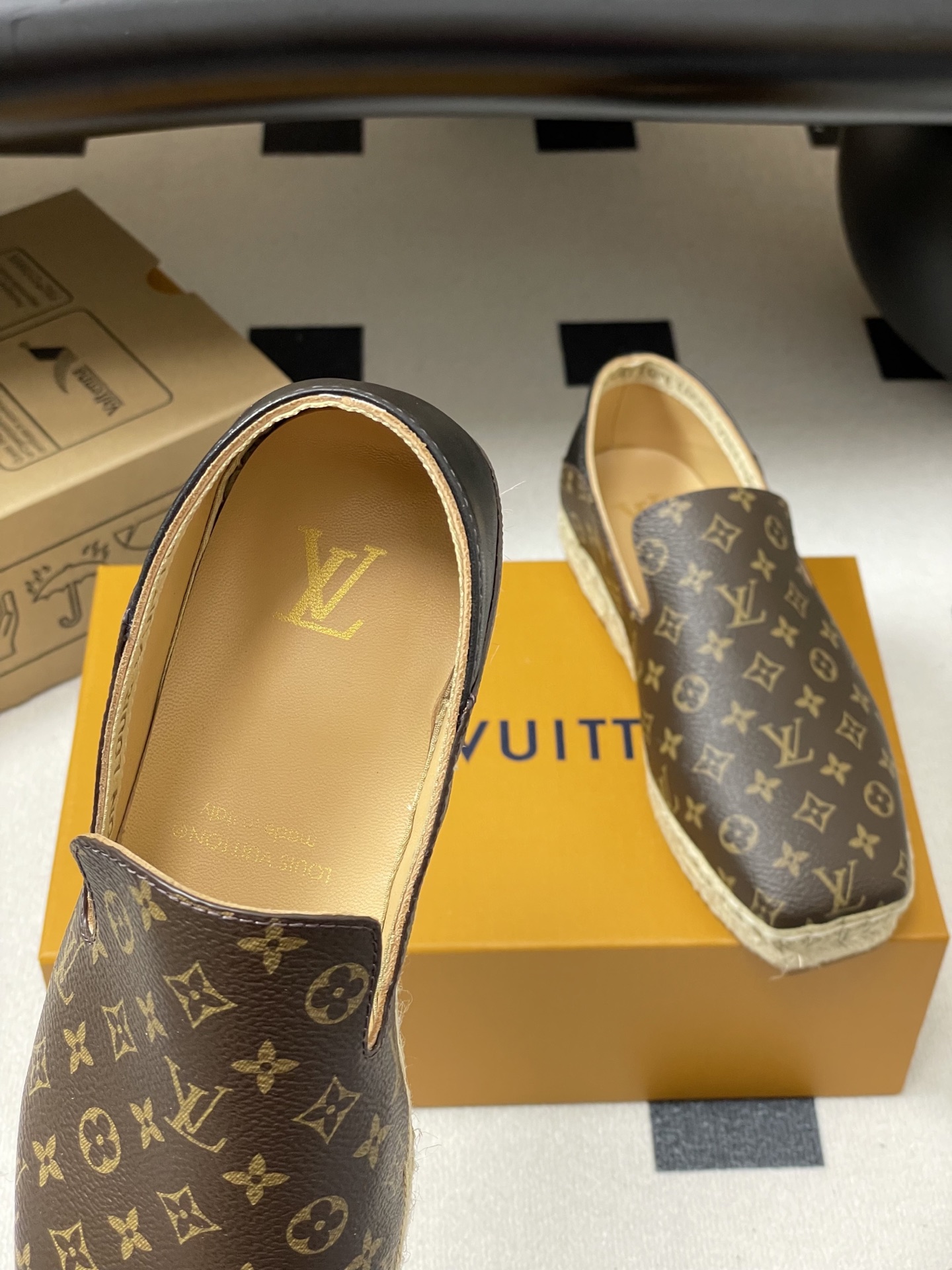 Louis Vu*tton Espadrille Flats(EU35-41)