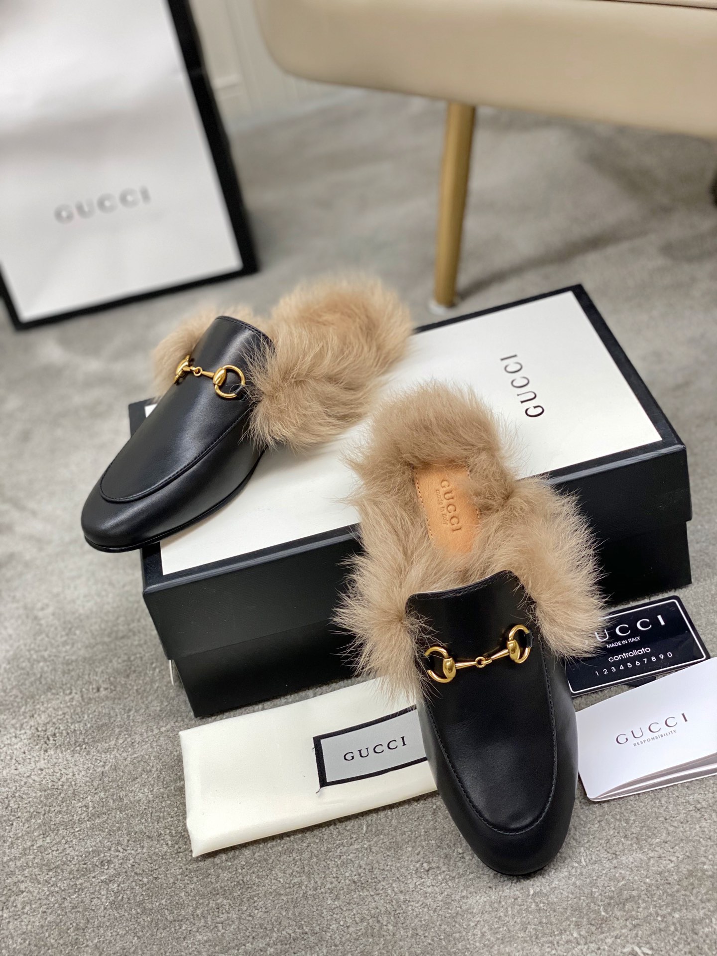 Guc*ci Loafers(EU35-42)