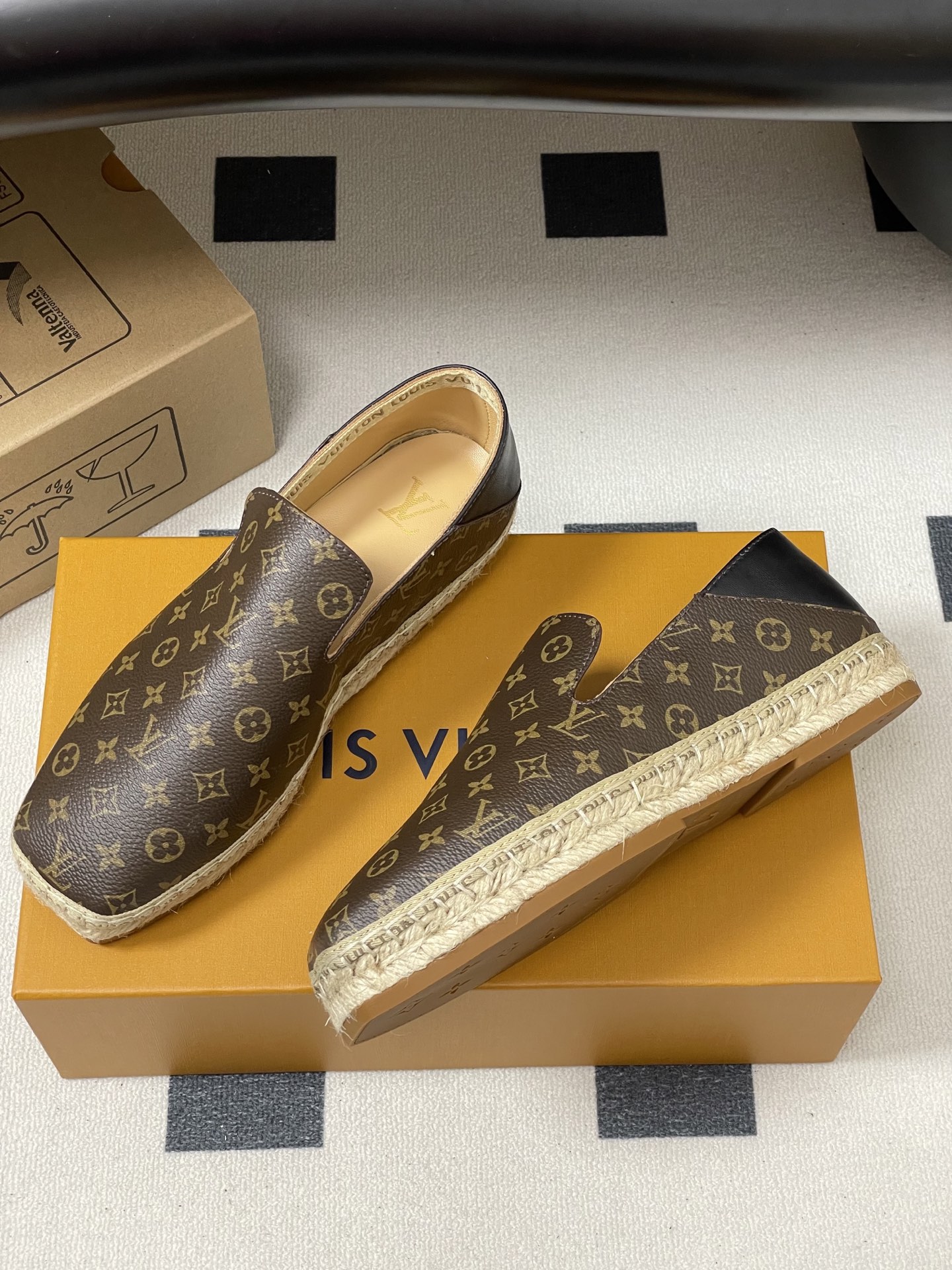 Louis Vu*tton Espadrille Flats(EU35-41)