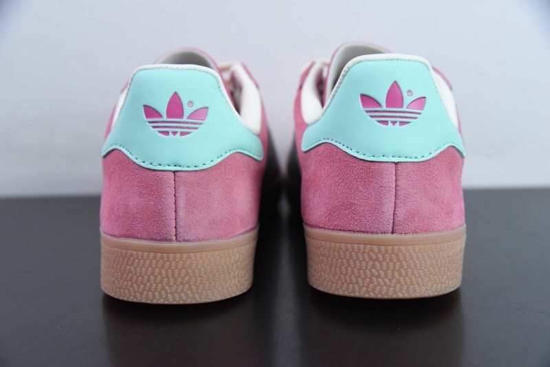 Adidas Gazelle IH5015 Shoes